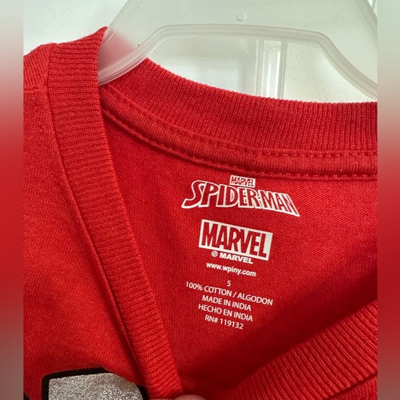 Marvel Red Spider-Man boys set - Picture 3 of 4